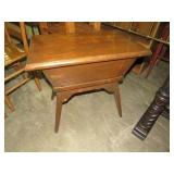 ANTIQUE LIFT TOP SEWING BOX