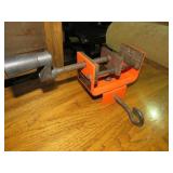 BLACK & DECKER 3" PORTABLE VISE