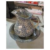 #700 ROSEVILLE BATH SET /SPONGEWARE PITCHER & BOWL