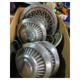 BOX LOT OF VINTAGE METAL HUB CAPS