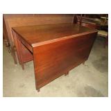 ANTIQUE CHERRY DROP SIDE TABLE W/GATED LEG