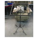 CAST IRON MUSIC STAND