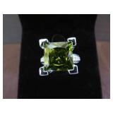 PERIDOT & WHITE SAPPHIRE STAMPED 925 RING SZ 6.5