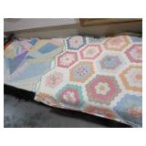 VINTAGE FULL SIZE QUILTS HANDMADE - SHOWING WARE