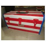 METAL CRAFTSMAN RED, WHITE & BLUE TOOL BOX