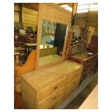 SOLID WOOD 6 DRAWER DRESSER W/ MIRROR