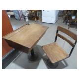 EARLY LIFT TOP SCHOOL DESK W/ CHAIR