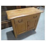 ANTIQUE OAK 1 DOOR / 2 DRAWER WASH STAND