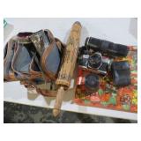 CAMERA BAG W/ VINTAGE 35MM CAMERA, LENSES & MISC
