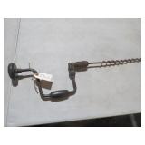 EARLY VINTAGE HAND BRACE DRILL