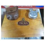 VINTAGE TROYA WOOD BOX & DOUBLE METAL OILER CAN