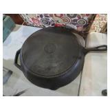 BIG LODGE SKILLET