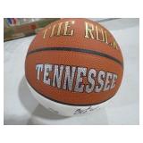 BASKETBALL AUTOGRAPHED - VOLS THE ROCK