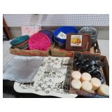 COLLECTION OF KITCHEN ITEMS / TRAYS, WICKER PLATE