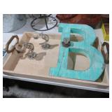 WOOD TRAY & FANCY HOOKS