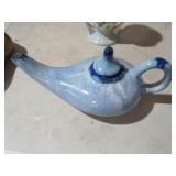 PIGEON RIVER POTTERY GENIE LAMP