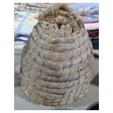 VTG BEEHIVE COILED RYE GRASS BASKET