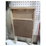 ANTIQUE WASH BOARD