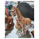 FITZ & FLOYD GIRAFFE FAMILY STATUE