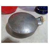 VTG METAL MILITARY CANTEEN