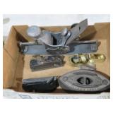 COLL. VTG METAL PLANERS & SAD IRON
