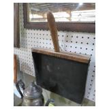 PRIMITIVE WOOD & METAL DUST PAN W/ WOOD HANDLE