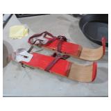 FD PETERS VTG SKI SKATES