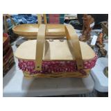 VTG LIFT TOP WOVEN PICNIC STYLE BASKET