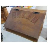 VTG WOOD LIFT TOP BREAD BOX