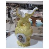 VICTORIA CARLSBAD AUSTRIA NAPOLEAN VASE