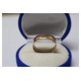 4.4 GRAM 10K GOLD BAND SIZE 10