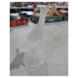 VTG LE SMITH WHT FROSTED SATIN BIRD FIGURINE