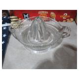 VINTAGE GLASS JUICER