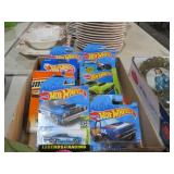 COLL. HOTWHEELS&MATCHBOX DIE CAST CARS (NIP)