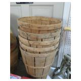 (5) VINTAGE MARKET BASKETS