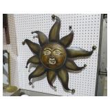 31" RD LARGE METAL SUN FACE