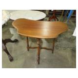 WOOD TIERED KIDNEY SHAPED  TBL