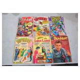 JUSTICE LEAGUE, SUPERBOY, FLY MAN & OTHER VIN COMI