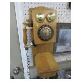 UNIQUE PUSH BUTTON WALL CRANK PHONE