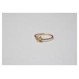 0.8GR 10K GOLD FLOWER RING SIZE 4.5