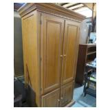 WOOD 4 DWR STORAGE CABINET