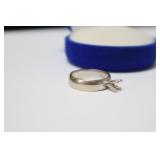 4.5 GR 14K WHITE GOLD RING SIZE 7 - NO STONE
