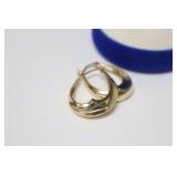 1.9GR 10K GOLD EARRINGS