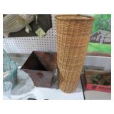 METAL LIONHEAD & WICKER UMBRELLA STANDS