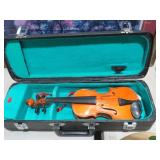 SMALL SIZE VIOLIN AND CASE