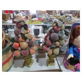 PAIR FRUIT TOPARIES