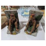 HAEVY RESIN MONKEY BOOKENDS