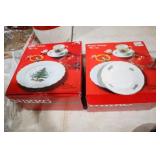 PAIR OK NIKKO 12 PC HAPPY HOLIDAYS DINNER SETS