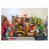 VTG. PEANUTS & MORE CARTOON CHARACTER DRINKING GLA