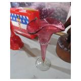 HANDBLOWN VICTORIAN CRANBERRY ART GLASS VASE